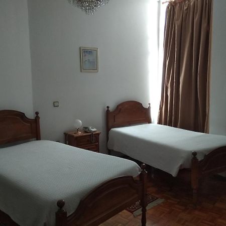 Residencial Real - Antiga Rosas Bed and Breakfast Vila Real Εξωτερικό φωτογραφία