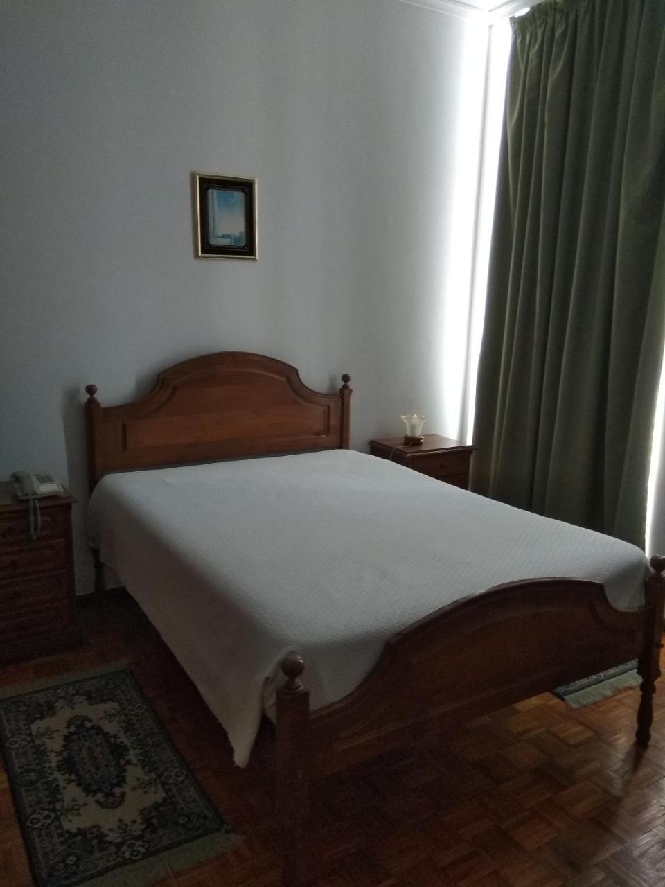 Residencial Real - Antiga Rosas Bed and Breakfast Vila Real Εξωτερικό φωτογραφία